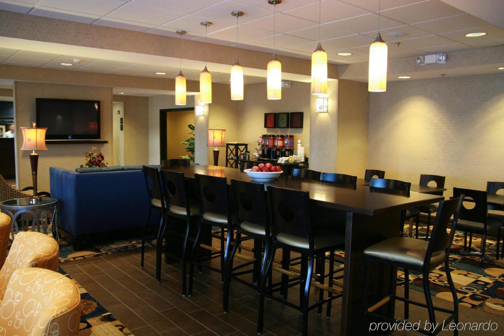Hampton Inn Topeka Restaurace fotografie